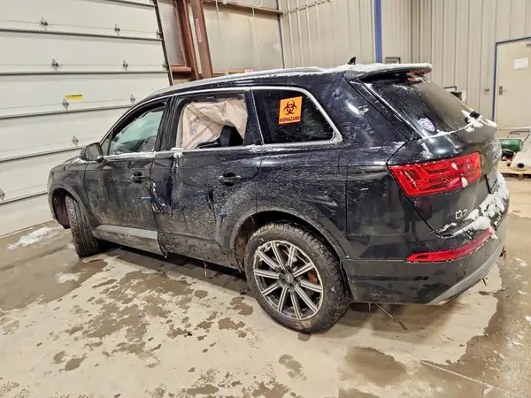WA1VAAF76HD002069 2017 AUDI Q7 - Image 2