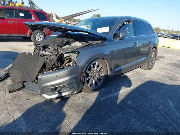 WA1VAAF76HD007045 2017 AUDI Q7 - Image 2