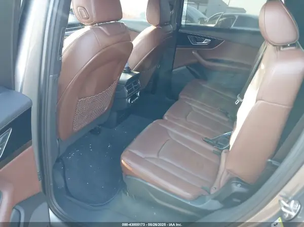 WA1VAAF76HD007689 2017 AUDI Q7 - Image 8