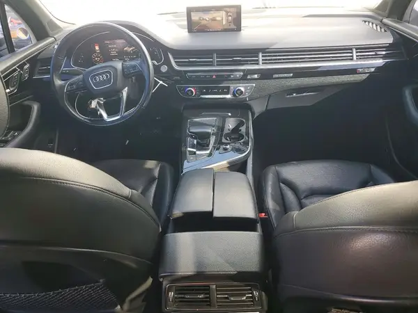 WA1VAAF76HD009104 2017 AUDI Q7 - Image 8