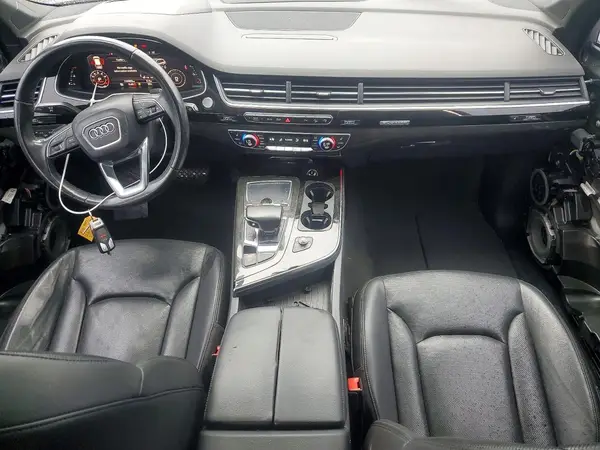 WA1VAAF76HD013606 2017 AUDI Q7 - Image 8