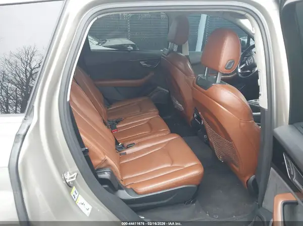 WA1VAAF76HD019468 2017 AUDI Q7 - Image 8