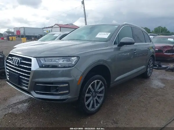 WA1VAAF76HD027540 2017 AUDI Q7 - Image 2