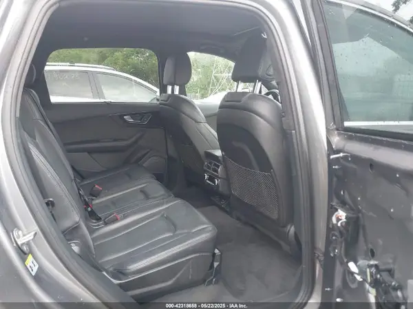WA1VAAF76HD027540 2017 AUDI Q7 - Image 8