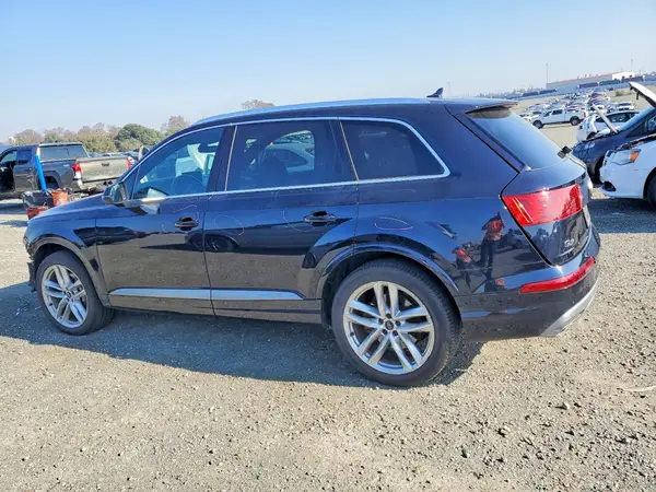 WA1VAAF76HD028476 2017 AUDI Q7 - Image 2