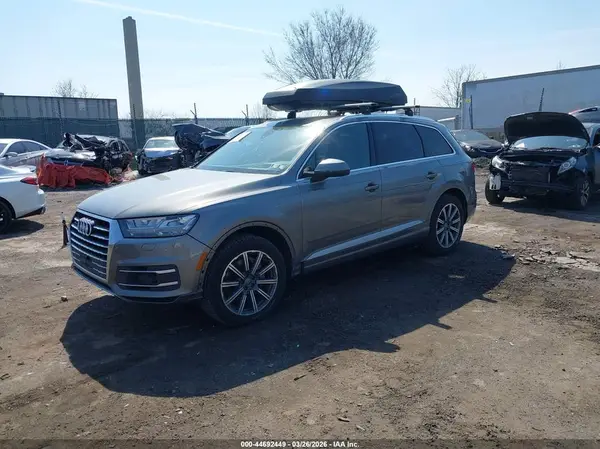 WA1VAAF76HD031233 2017 AUDI Q7 - Image 2