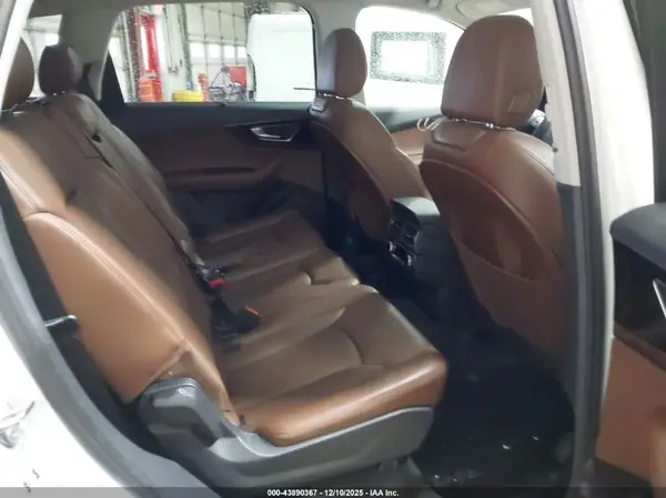 WA1VAAF76HD043477 2017 AUDI Q7 - Image 8