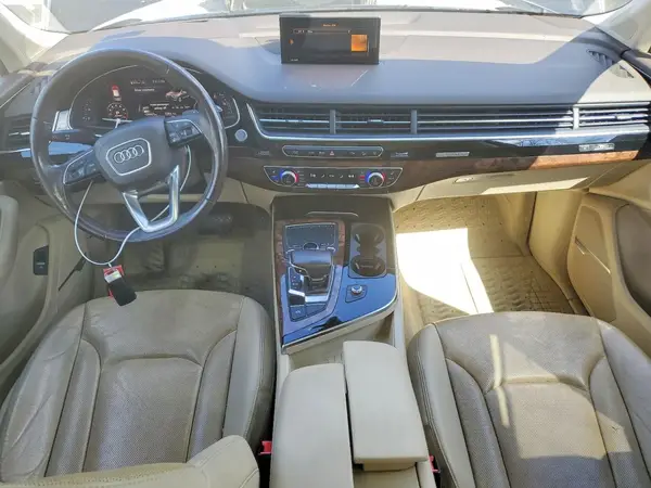 WA1VAAF76HD045939 2017 AUDI Q7 - Image 8