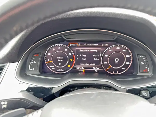 WA1VAAF76HD057153 2017 AUDI Q7 - Image 8