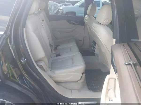 WA1VAAF76JD017256 2018 AUDI Q7 - Image 8