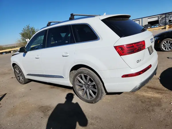 WA1VAAF76JD018844 2018 AUDI Q7 - Image 2