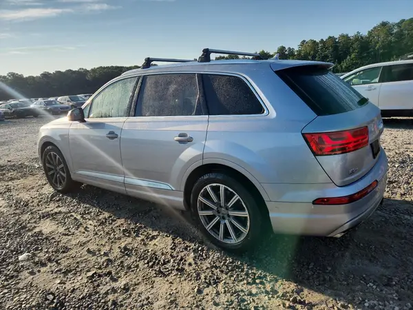 WA1VAAF76JD019007 2018 AUDI Q7 - Image 2