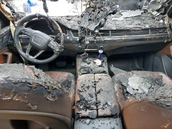 WA1VAAF76JD021663 2018 AUDI Q7 - Image 8