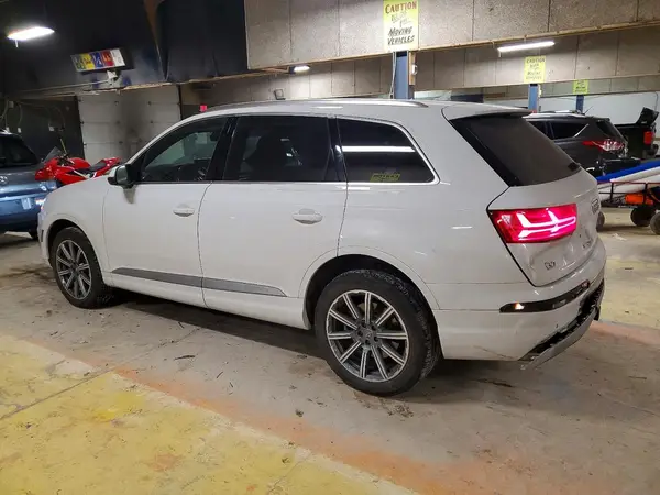 WA1VAAF76JD037524 2018 AUDI Q7 - Image 2
