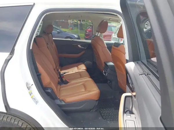 WA1VAAF76JD037622 2018 AUDI Q7 - Image 8