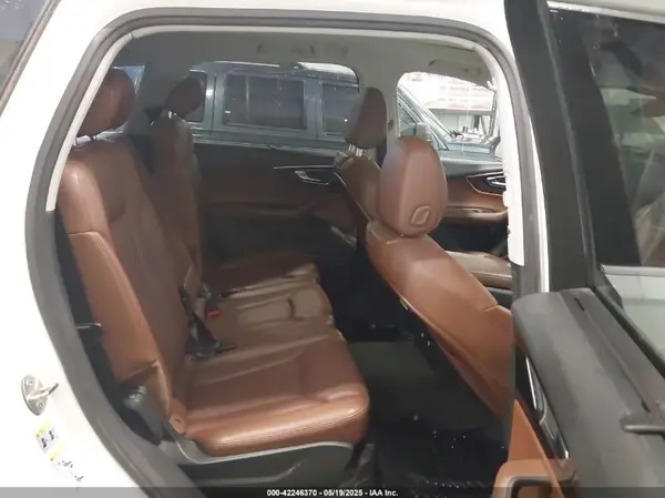 WA1VAAF76JD039452 2018 AUDI Q7 - Image 8