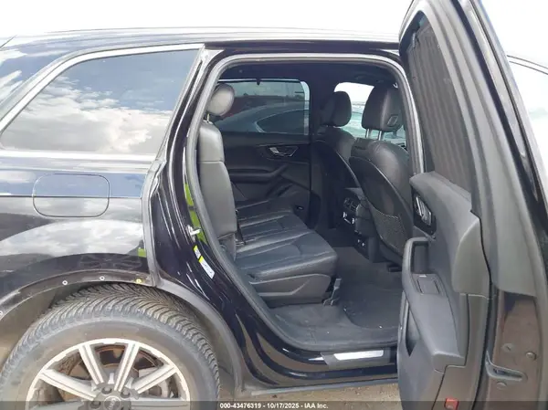 WA1VAAF76JD039645 2018 AUDI Q7 - Image 8