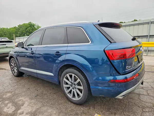 WA1VAAF76JD040682 2018 AUDI Q7 - Image 2