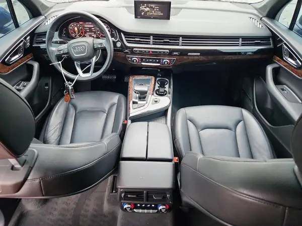 WA1VAAF76JD040682 2018 AUDI Q7 - Image 8