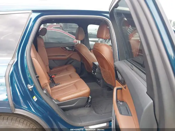 WA1VAAF76JD043906 2018 AUDI Q7 - Image 8