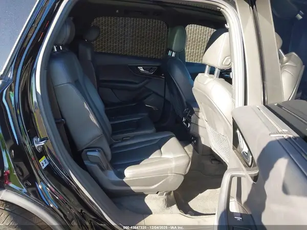 WA1VAAF76KD000748 2019 AUDI Q7 - Image 8
