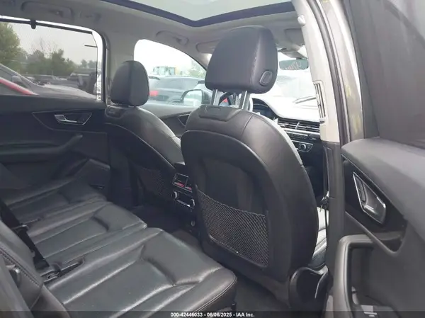 WA1VAAF76KD000796 2019 AUDI Q7 - Image 8