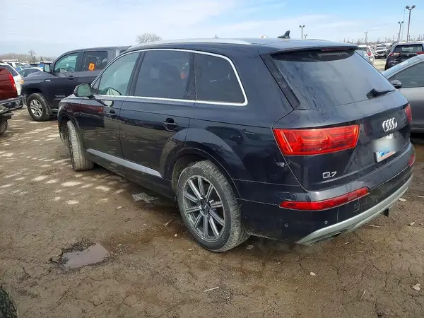 WA1VAAF76KD012690 2019 AUDI Q7 - Image 2
