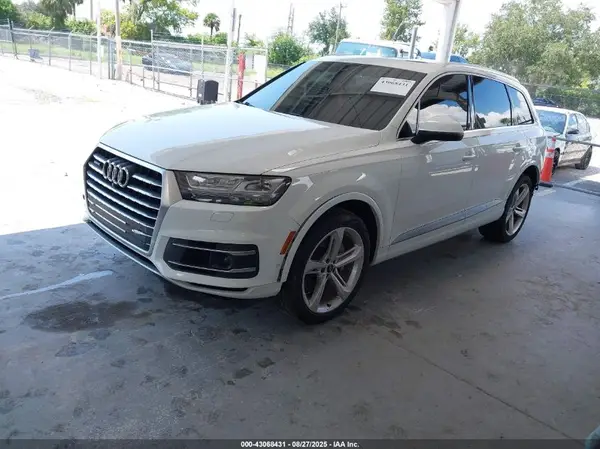 WA1VAAF76KD018053 2019 AUDI Q7 - Image 2