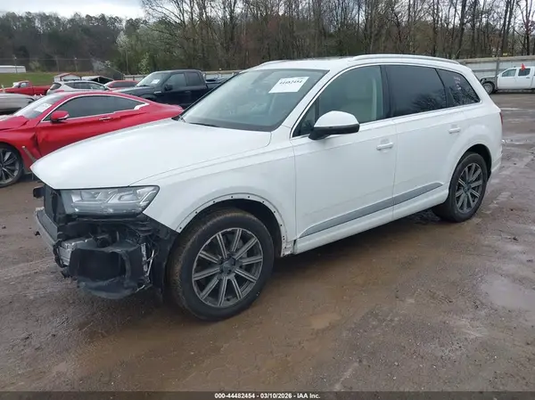 WA1VAAF76KD038691 2019 AUDI Q7 - Image 2