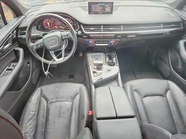 WA1VAAF77HD011766 2017 AUDI Q7 - Image 8