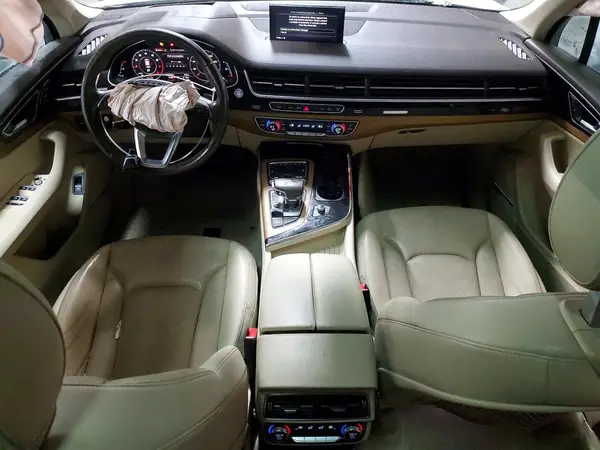 WA1VAAF77HD028681 2017 AUDI Q7 - Image 8