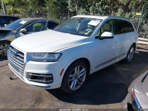 WA1VAAF77HD030236 2017 AUDI Q7 - Image 2