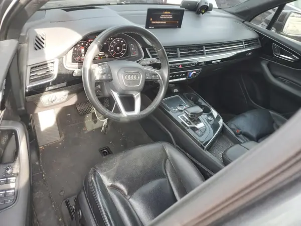 WA1VAAF77HD035209 2017 AUDI Q7 - Image 8