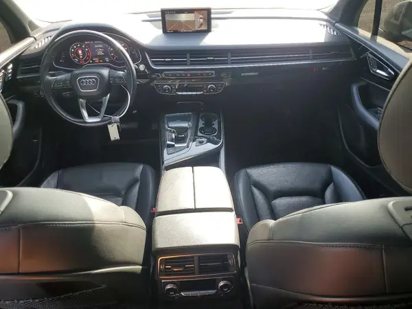 WA1VAAF77HD037896 2017 AUDI Q7 - Image 8