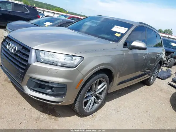 WA1VAAF77HD042712 2017 AUDI Q7 - Image 2