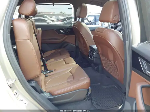 WA1VAAF77HD042712 2017 AUDI Q7 - Image 8