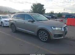 WA1VAAF77HD044556 2017 AUDI Q7