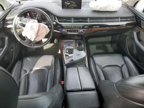 WA1VAAF77HD048462 2017 AUDI Q7 - Image 8
