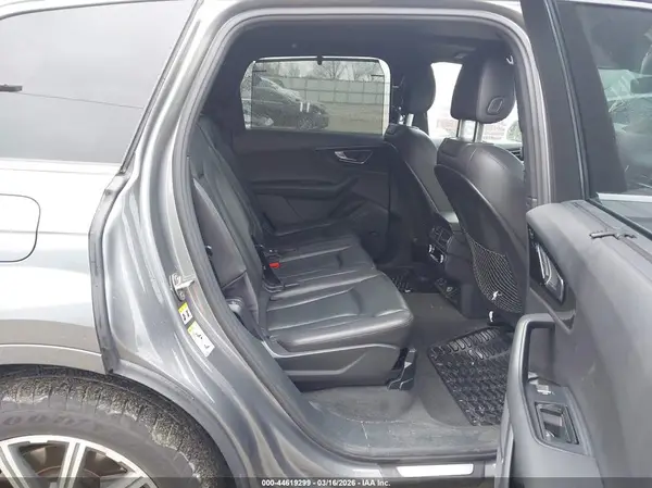 WA1VAAF77HD058442 2017 AUDI Q7 - Image 8