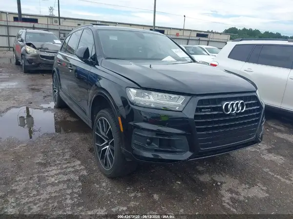 WA1VAAF77JD002572 2018 AUDI Q7 - Image 1