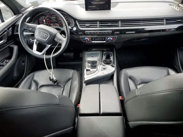 WA1VAAF77JD014463 2018 AUDI Q7 - Image 8