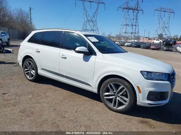 WA1VAAF77JD052663 2018 AUDI Q7 - Image 1