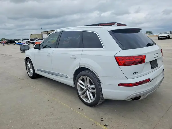 WA1VAAF77JD054879 2018 AUDI Q7 - Image 2
