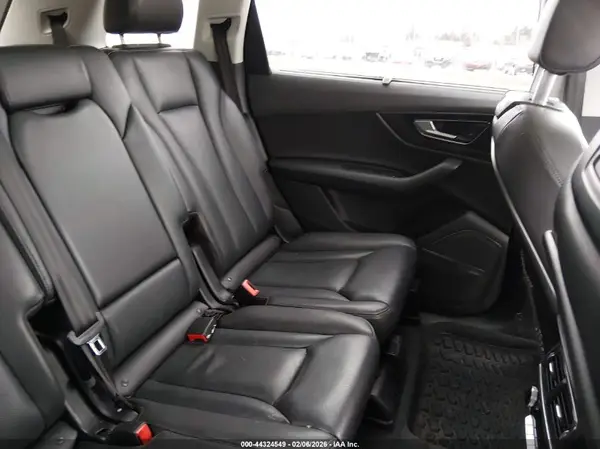 WA1VAAF77KD026890 2019 AUDI Q7 - Image 8