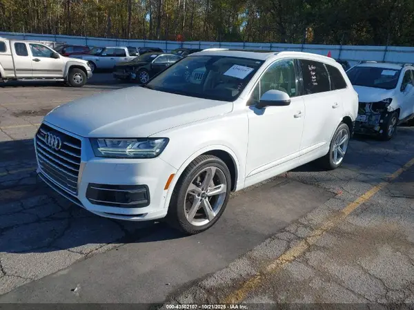 WA1VAAF77KD032298 2019 AUDI Q7 - Image 2