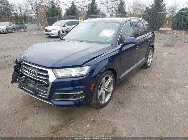 WA1VAAF77KD049327 2019 AUDI Q7 - Image 2