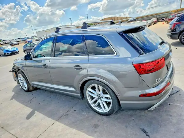 WA1VAAF78HD002770 2017 AUDI Q7 - Image 2