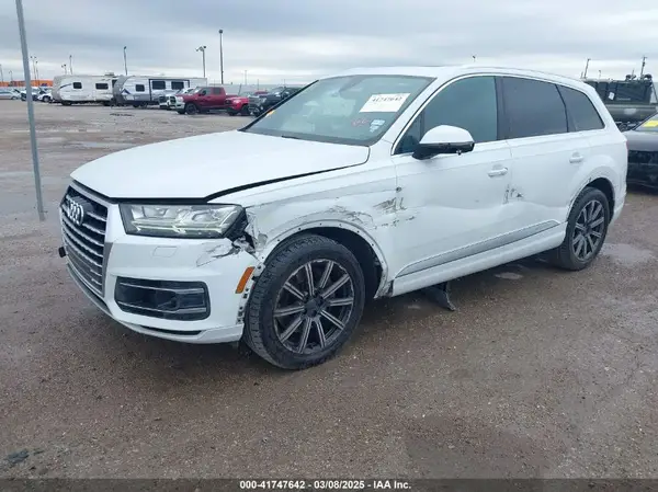 WA1VAAF78HD006575 2017 AUDI Q7 - Image 2