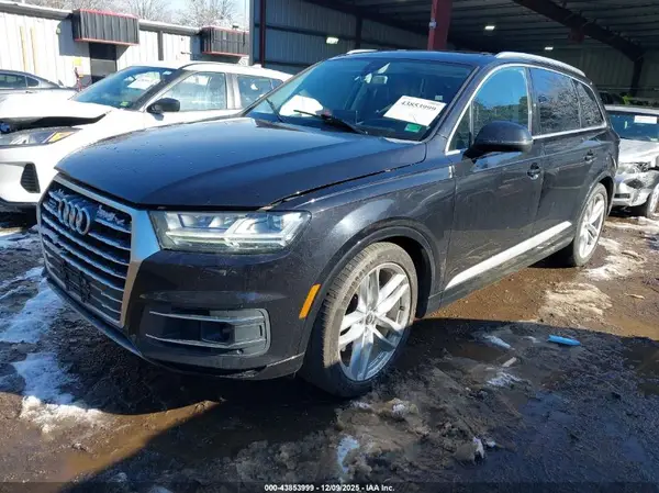 WA1VAAF78HD007144 2017 AUDI Q7 - Image 2
