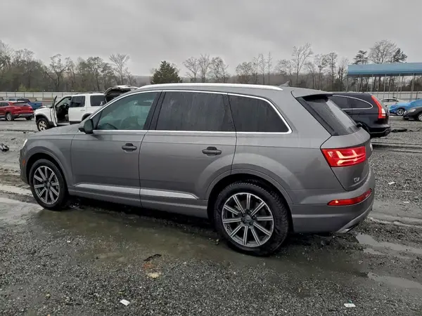 WA1VAAF78HD011792 2017 AUDI Q7 - Image 2